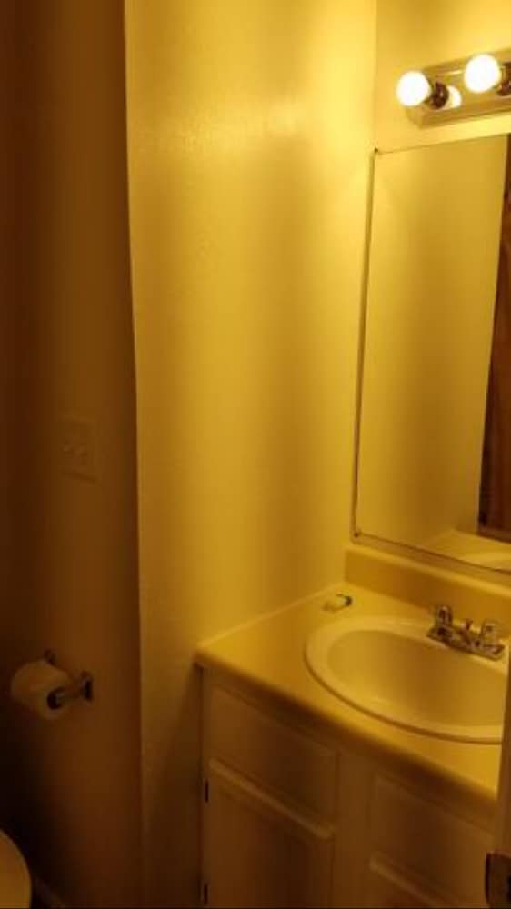Elite Room, 2 Double Beds, Kitchenette, Ground Floor photo 2