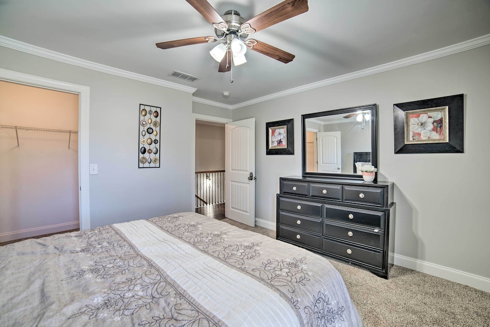 House (Multiple Bedrooms) photo 1
