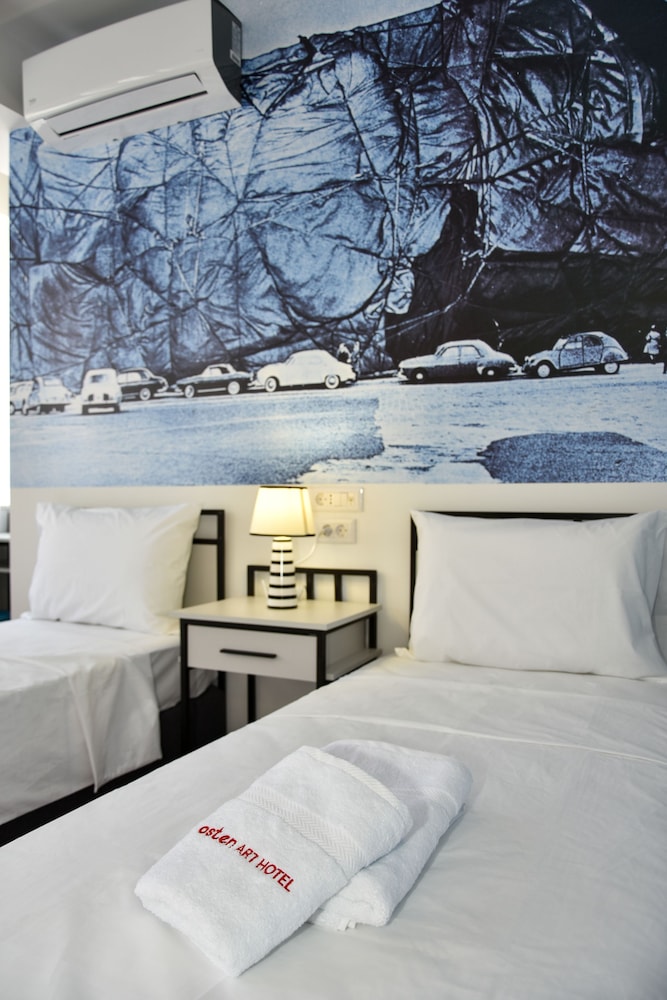 Classic Double or Twin Room - Photo 6