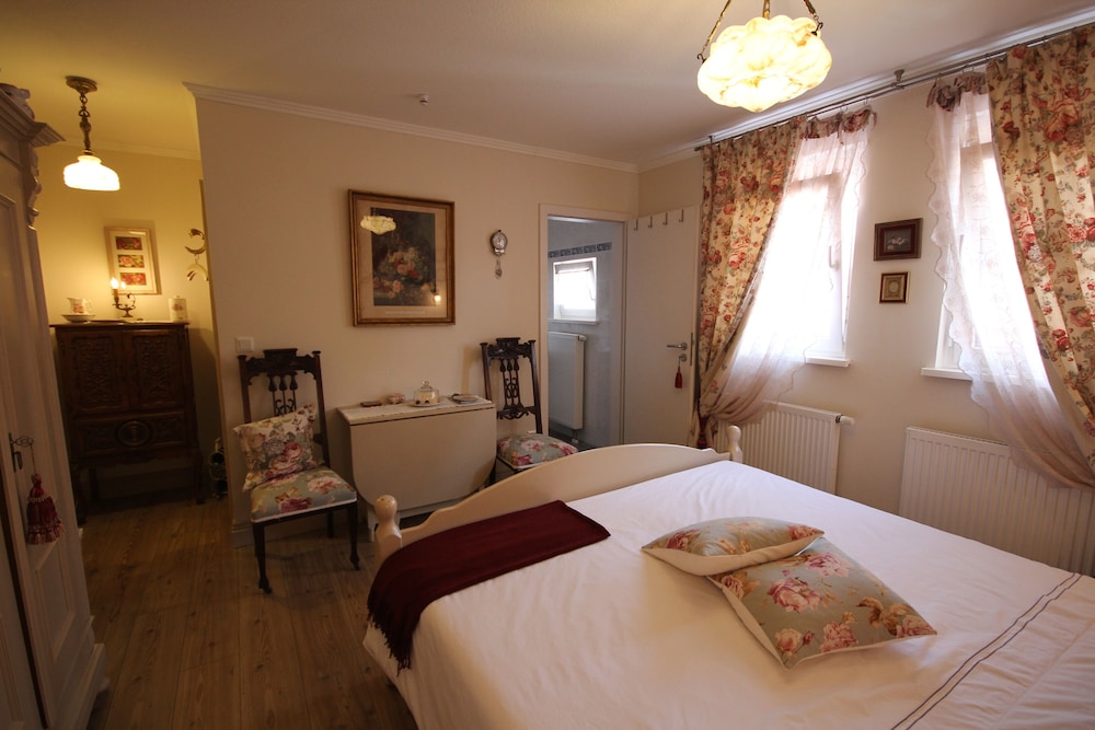 Double Room, Garden View (DZ 2) photo 3