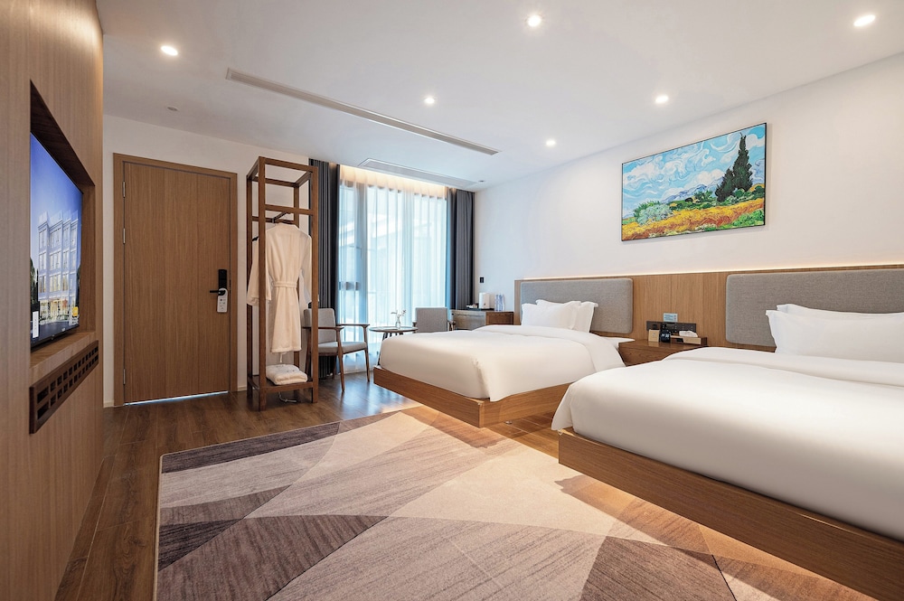 Comfort Twin Room, Courtyard View