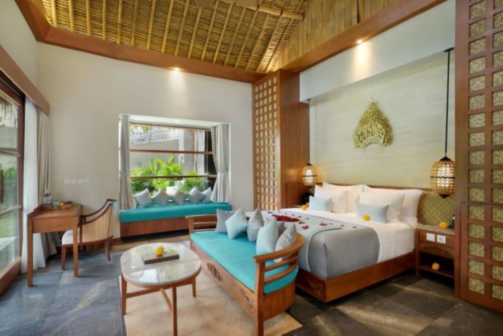 Grand 1 Bedroom Private Pool Villa with River View - Photo 3
