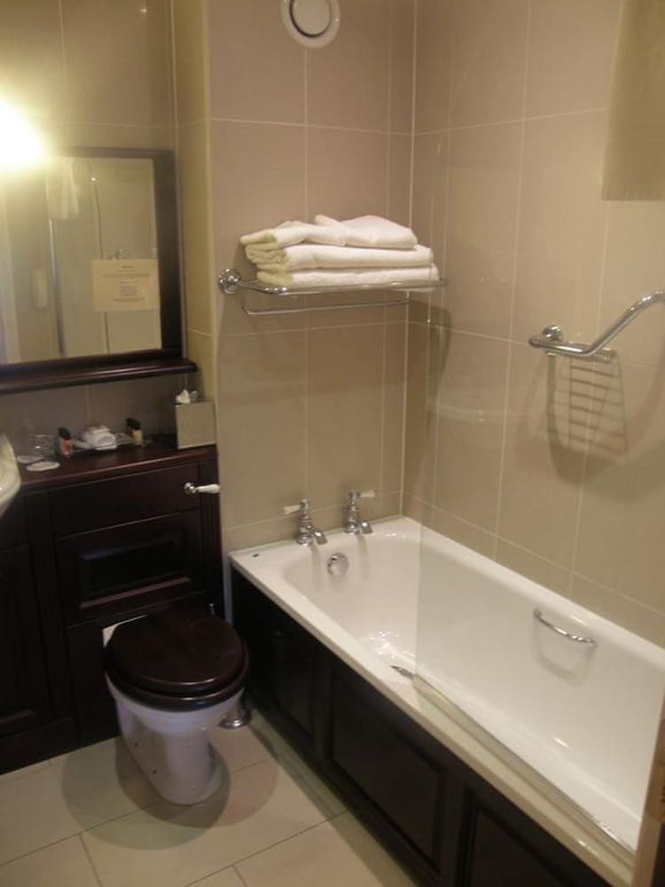 Double Room - Photo 5