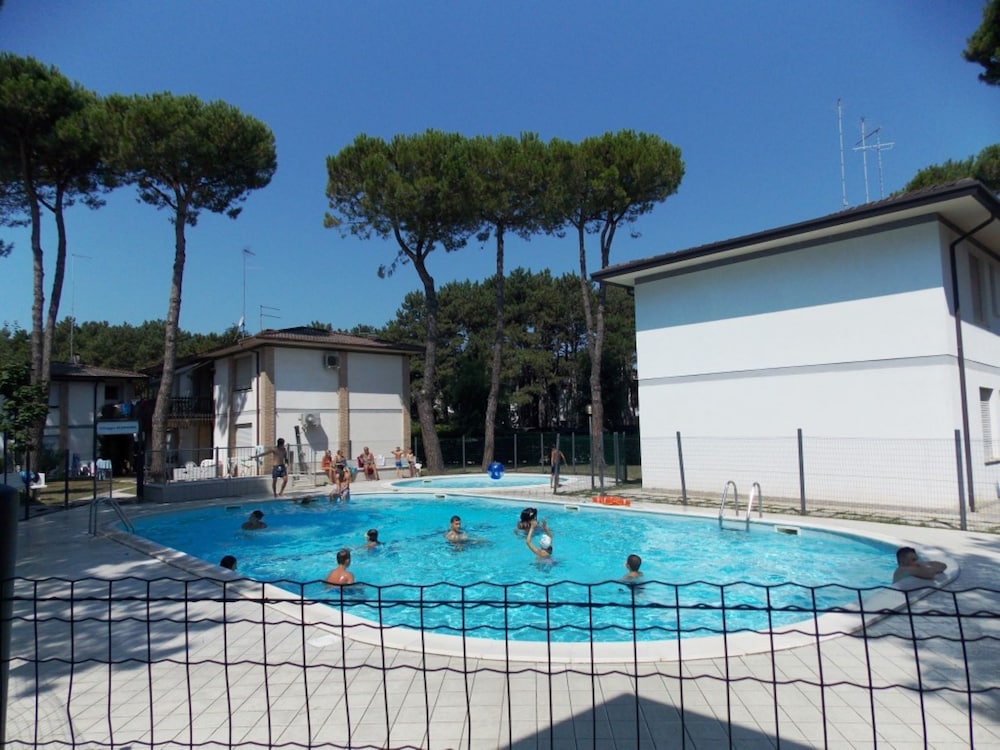 Apartment, 2 Bedrooms, Terrace, Garden View