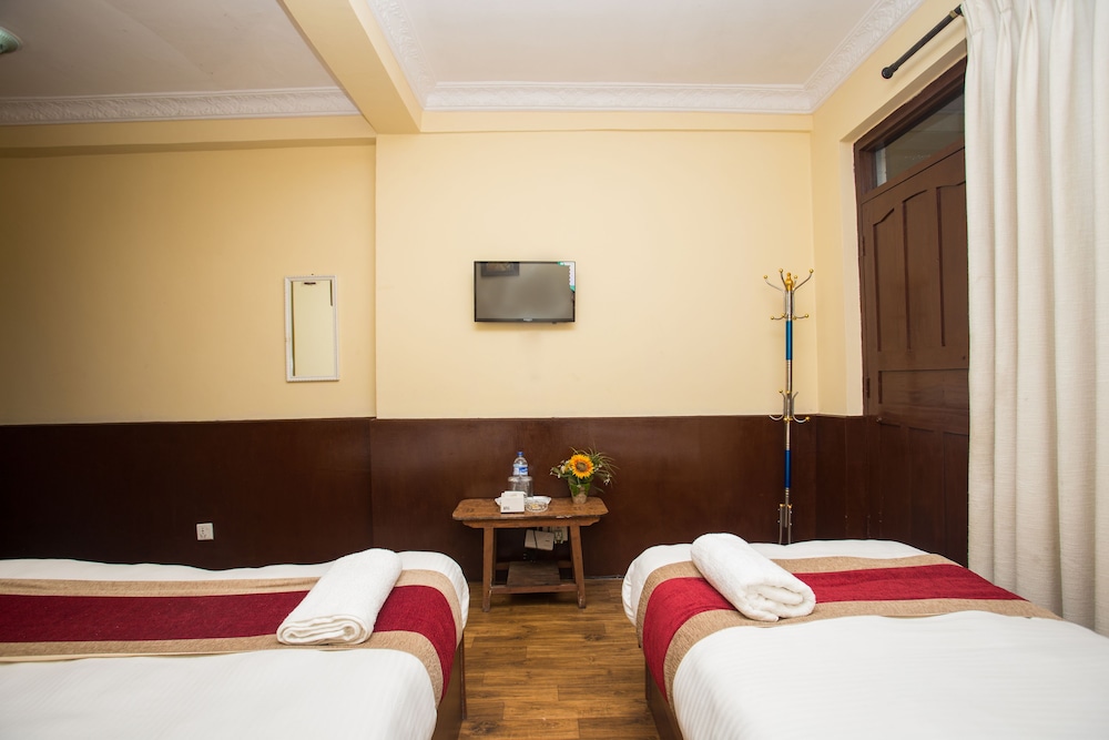 Deluxe Twin Room photo 2