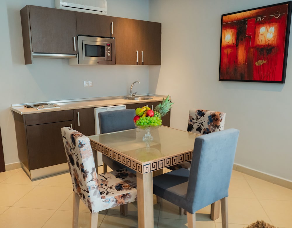 Junior Studio Suite