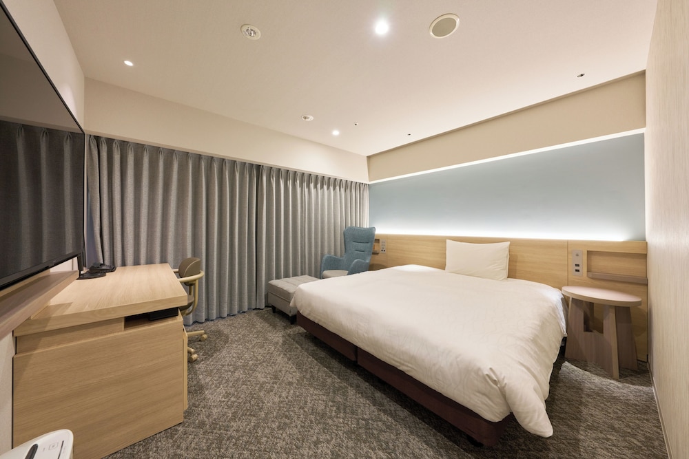 Superior Double Room, 1 King Bed, Non Smoking (24sqm) photo 2