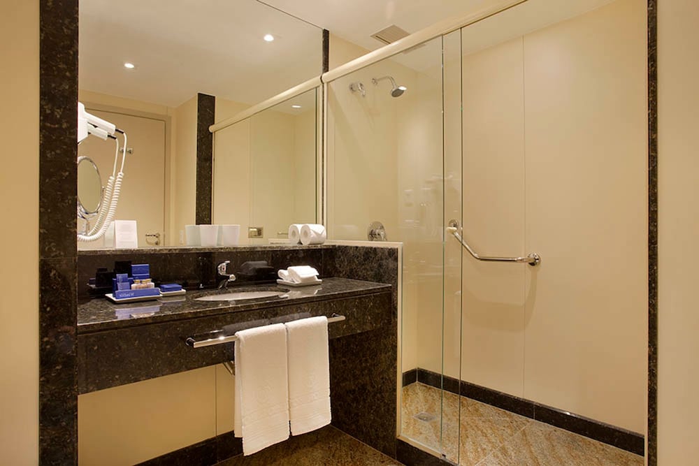 Deluxe Room, Balcony