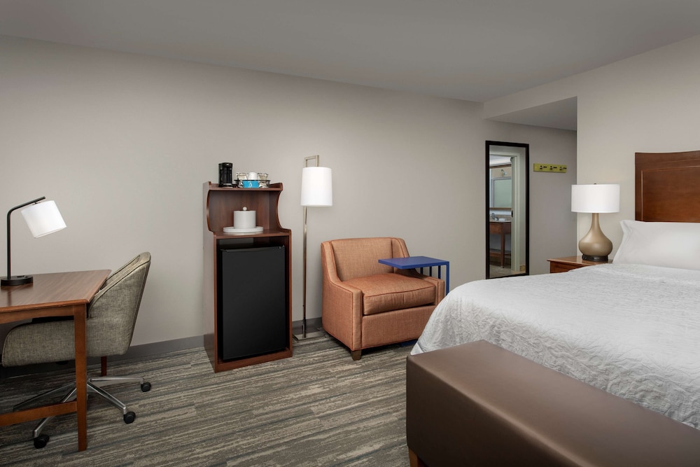 King bed - Photo 1