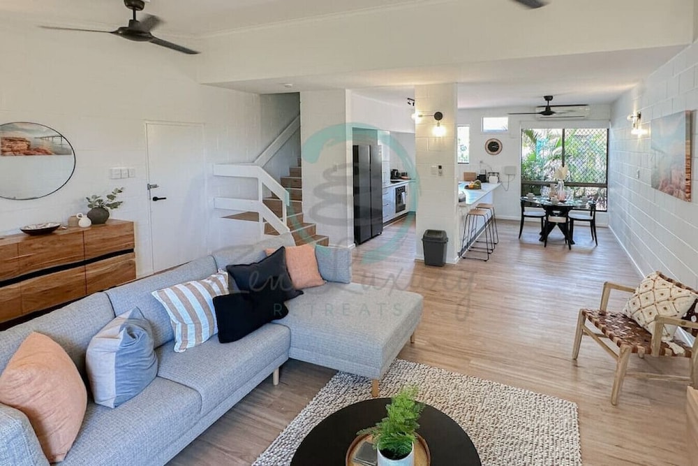 Comfort Apartment photo 1