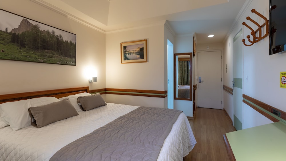 Deluxe Double Room - Photo 1