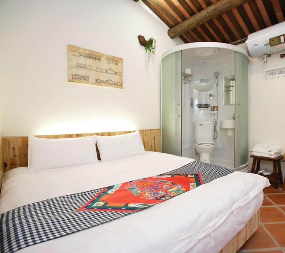 Double Room (103)