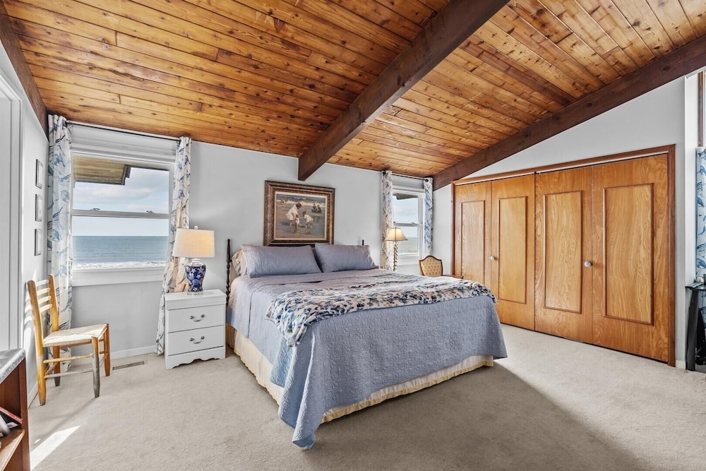 House, 5 Bedrooms photo 1
