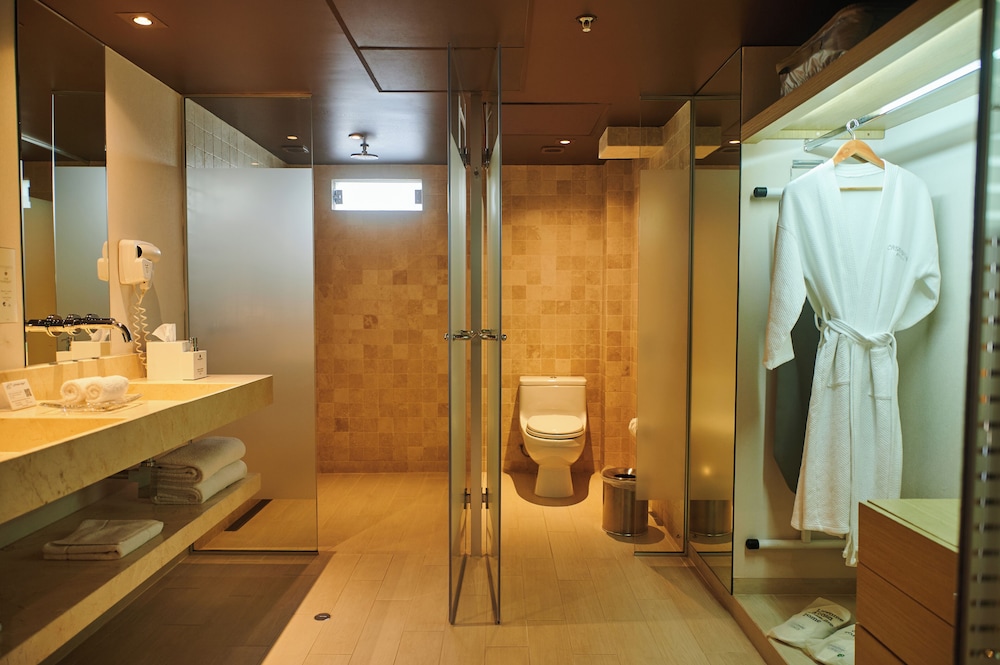Deluxe Twin Room, Pool View - Photo 6