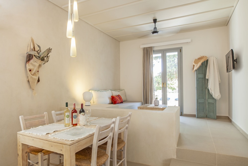 Superior Apartment, 2 Bedrooms (3 room apartment)