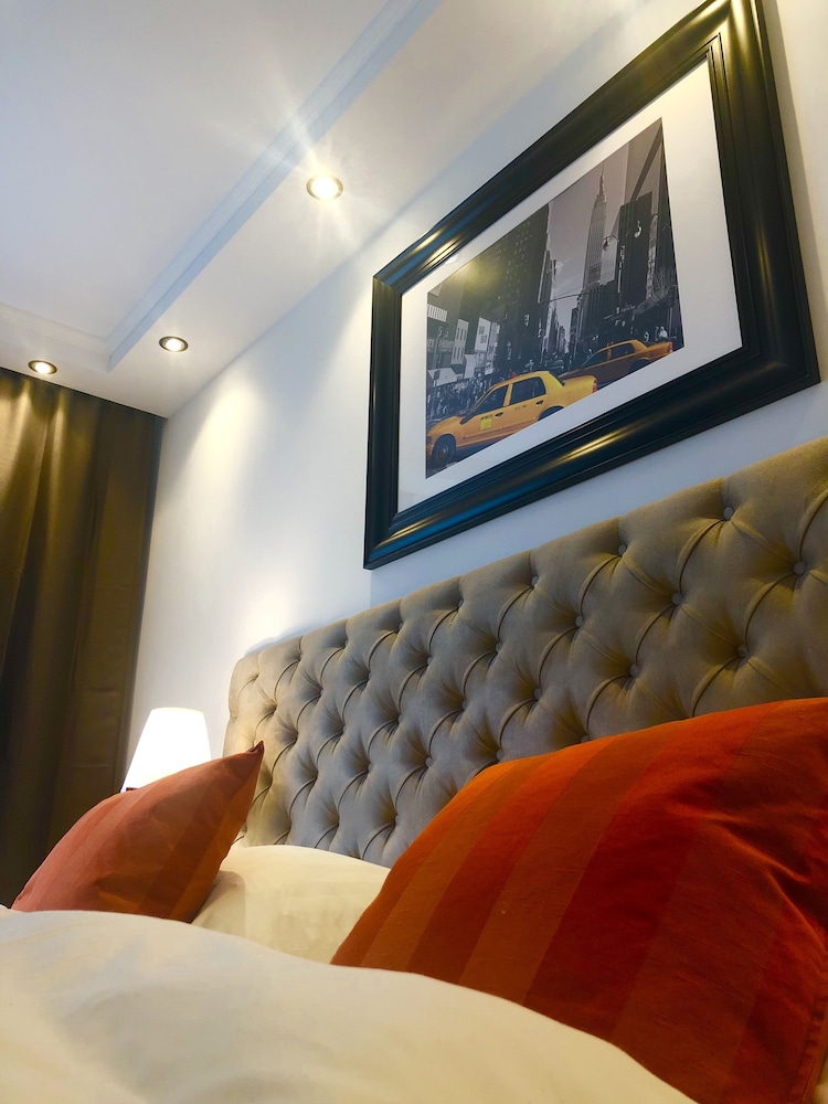 Deluxe Room, 1 Bedroom, Non Smoking, Garden View photo 1