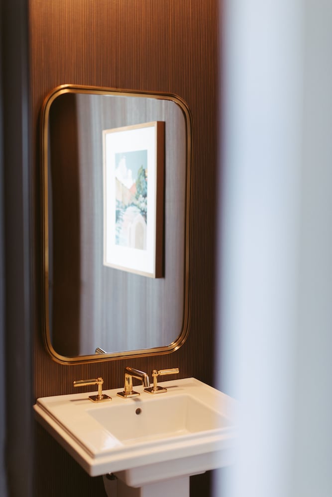 Junior King Suite - Photo 4