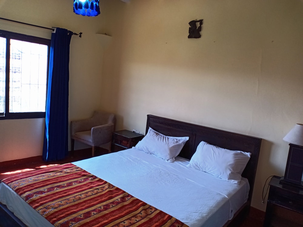 Double Room, 2 Bedrooms, Non Smoking photo 2