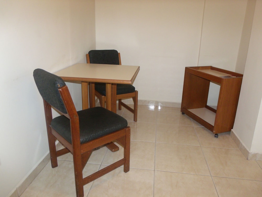 Family Quadruple Room - Photo 10