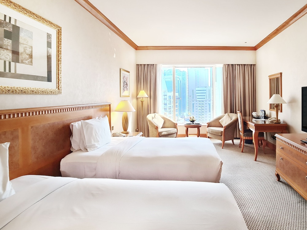 Superior Twin Room With City View photo 1
