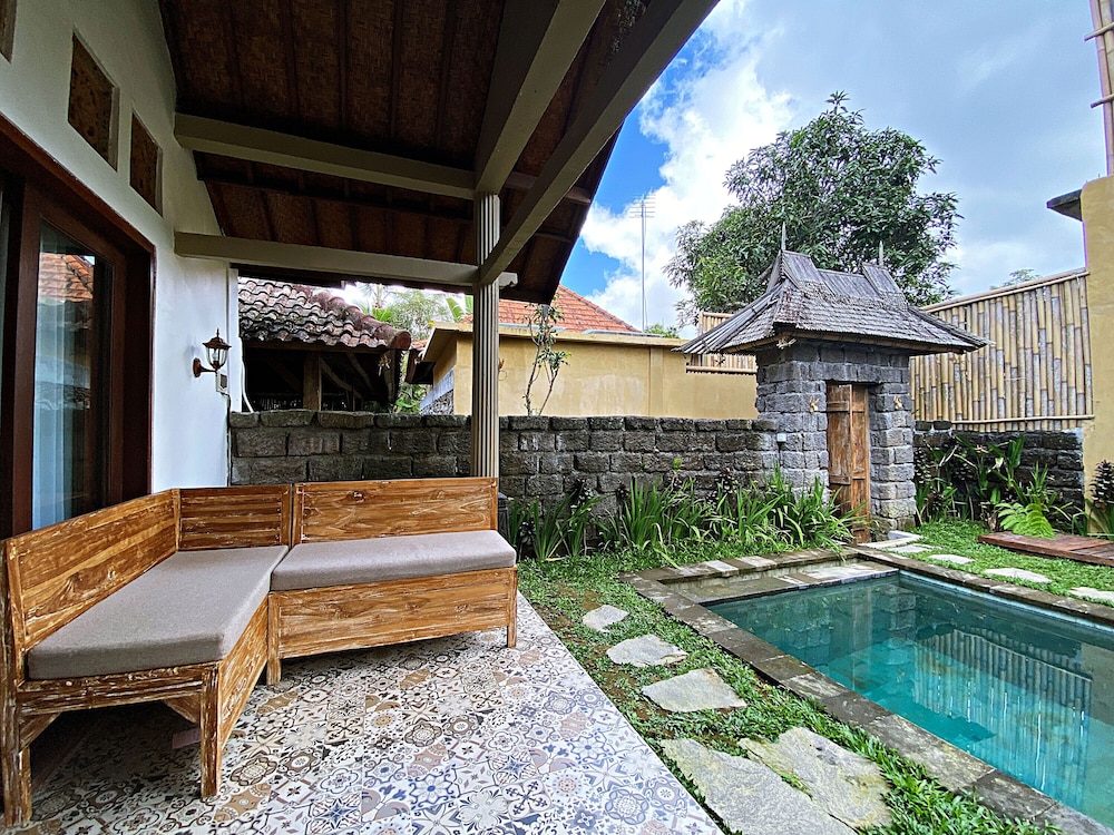 Two Bedroom Pool Villa - Photo 3
