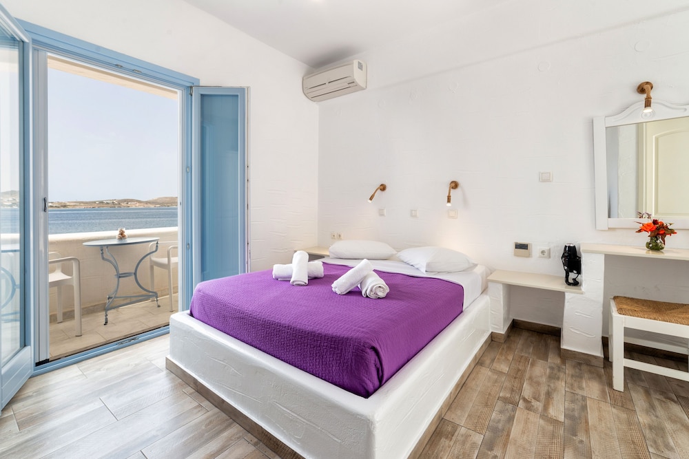 Superior Studio, Sea View