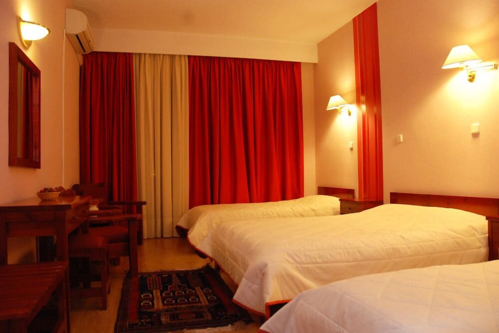 Standard Room photo 2