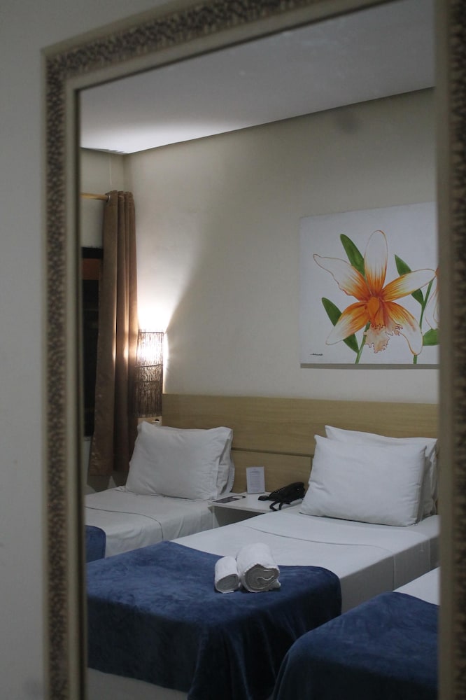Standard Triple Room photo 2