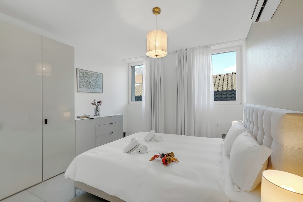 Family Apartment, Multiple Bedrooms, 2 Bathrooms (Corte di Ascona 3)