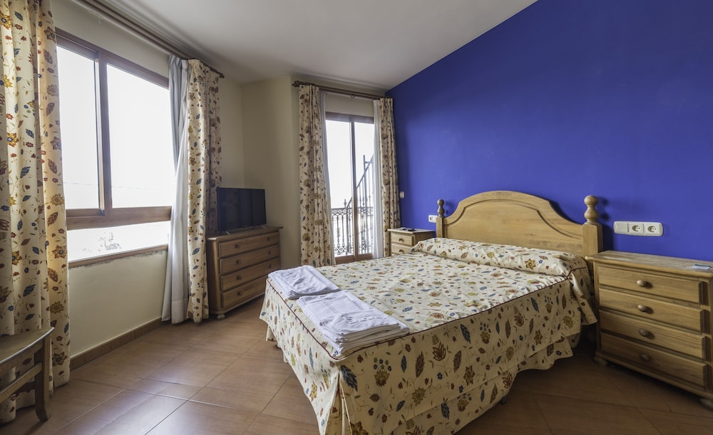 Habitación Básica, 1 Cama Queen