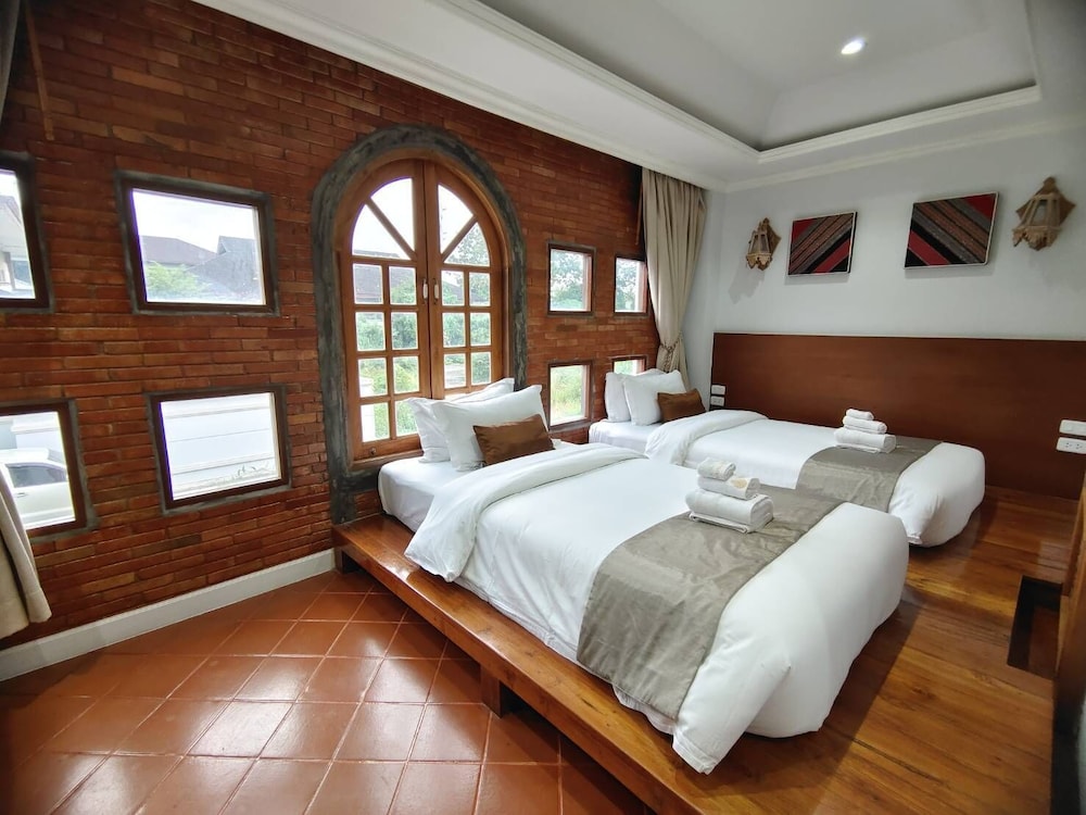 Standard Twin Room, Non Smoking (Lanna Style) - Photo 1