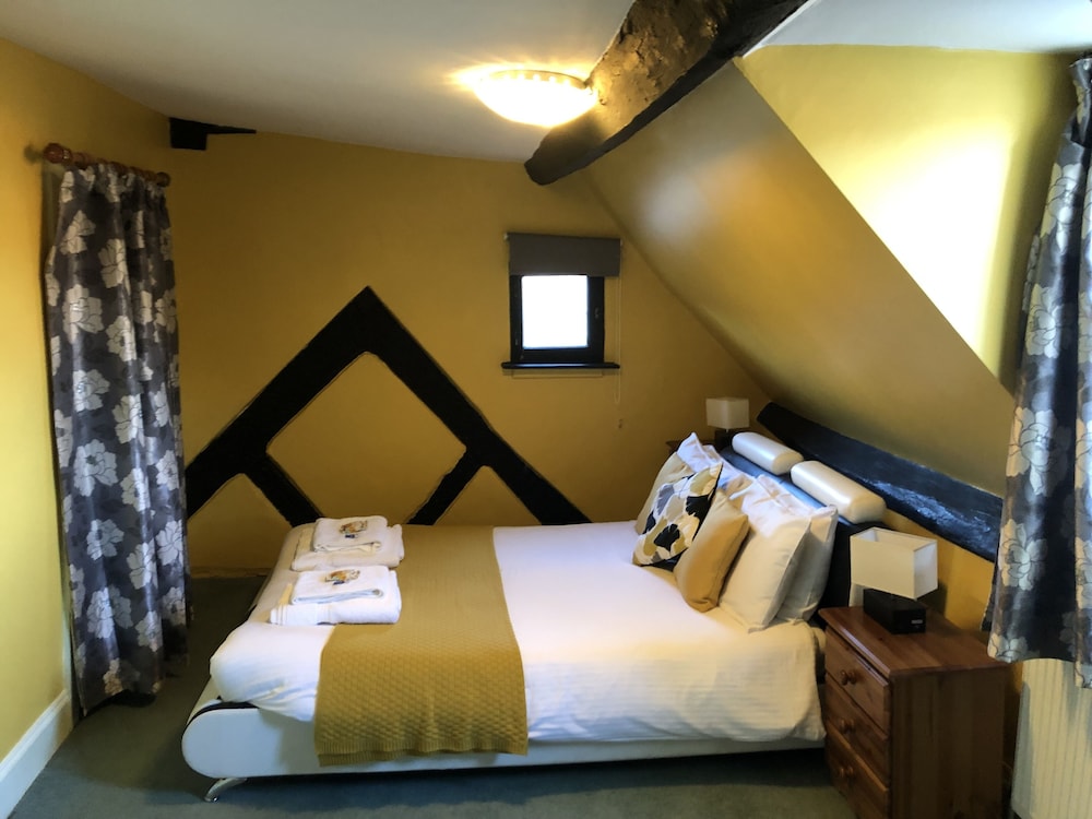 Cottage Three
