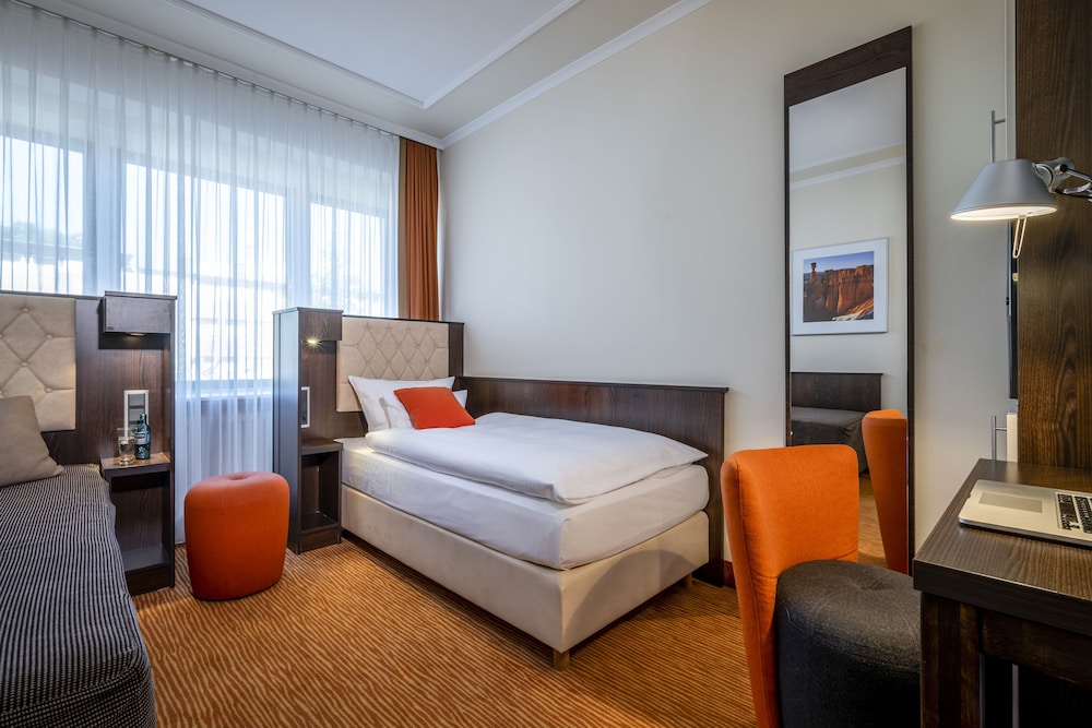 Business Single Room photo 2