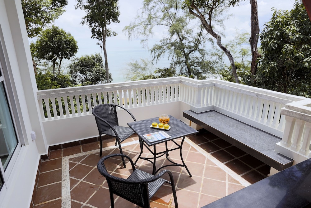 Premier Villa King - Photo 5