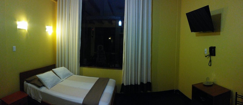 Basic Room, 1 Double Bed photo 2
