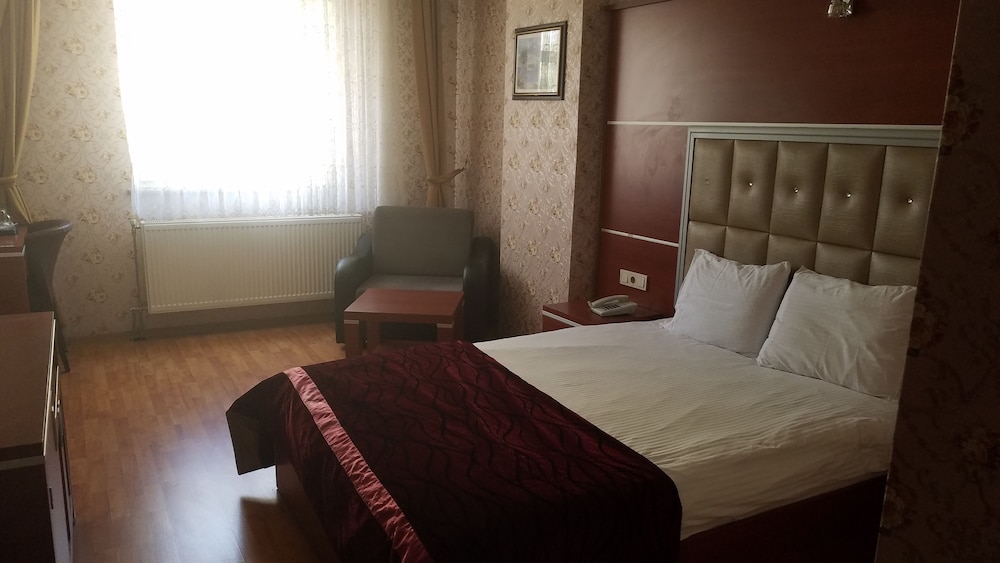 Single Room photo 2