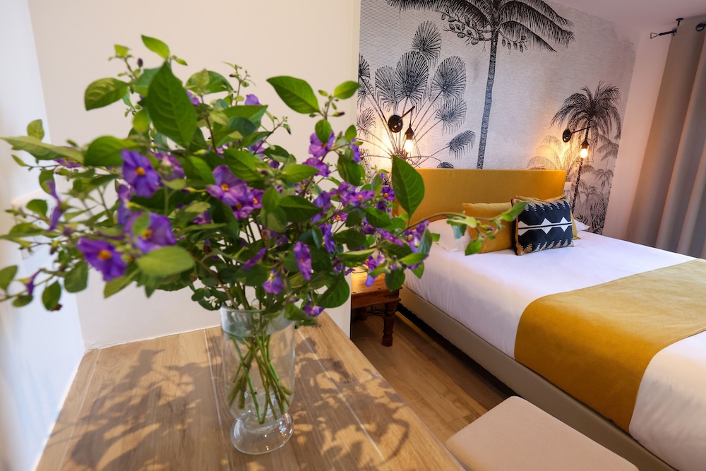 Panoramic Double Room, Balcony, Sea View - Photo 16