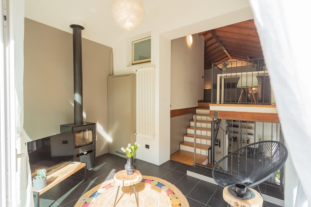 Twin Room, 2 Double Beds, City View photo 2