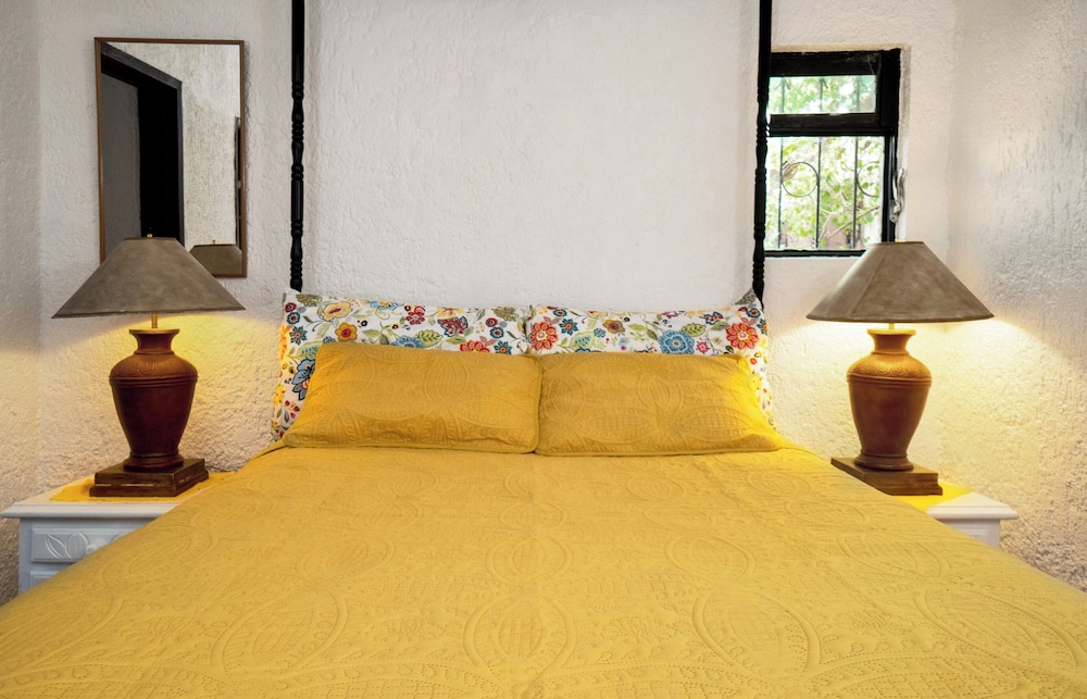 Emerald Matrimonial Suite