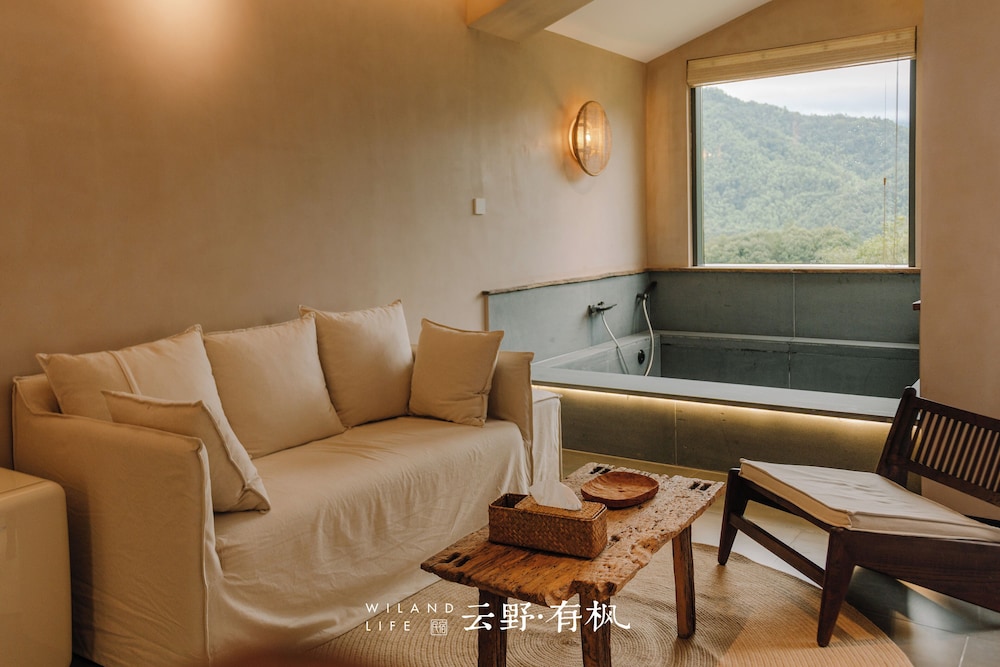 Superior Double Room, Patio, Mountain View