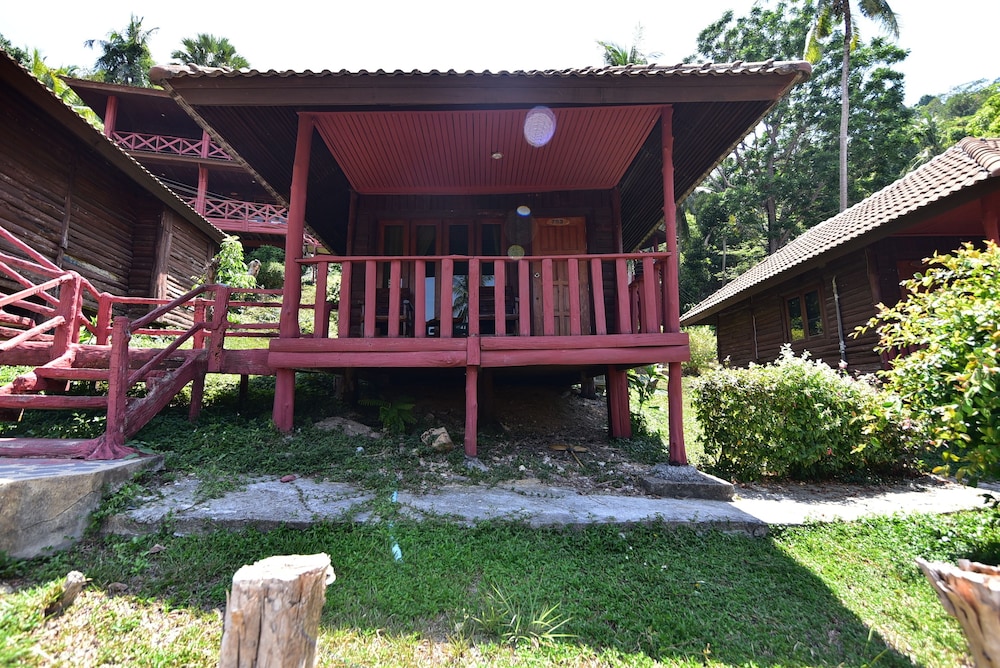 Bungalow, Garden Area photo 3