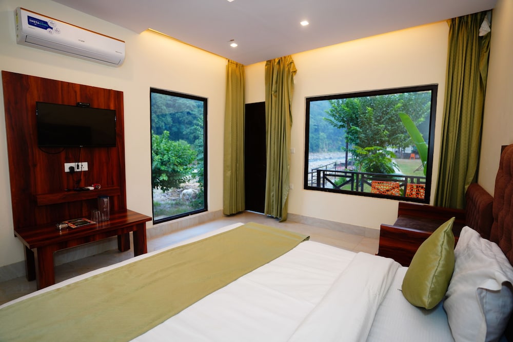 Premium Triple Room