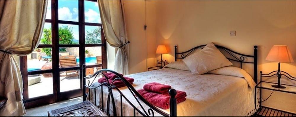 Villa, 4 Bedrooms, Private Pool photo 2