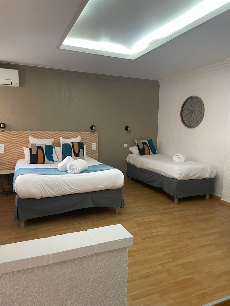Family Suite, Terrace, Pool View (for 5)