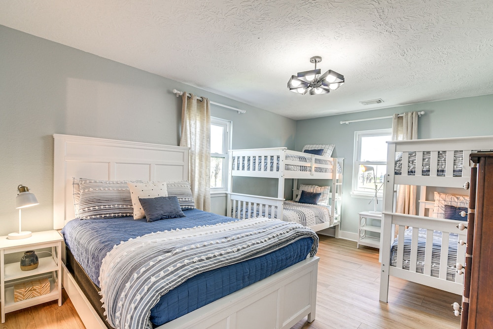 House (4 Bedrooms) photo 3