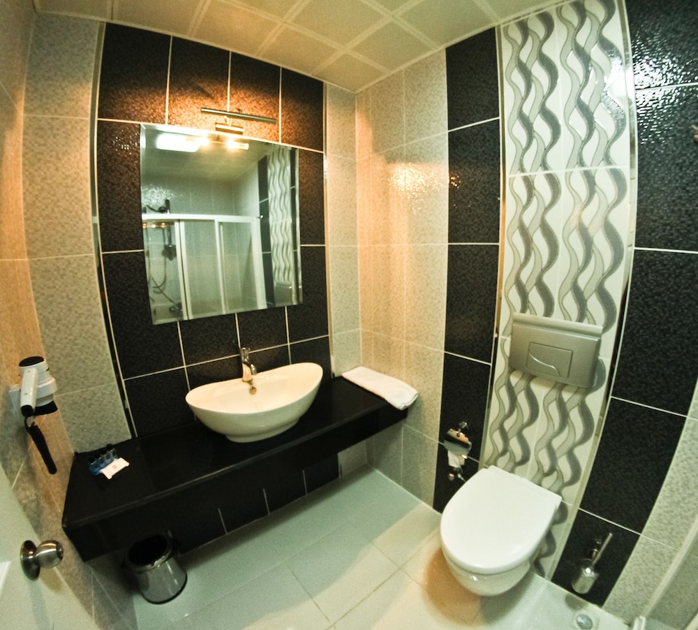 Standard Triple Room photo 3