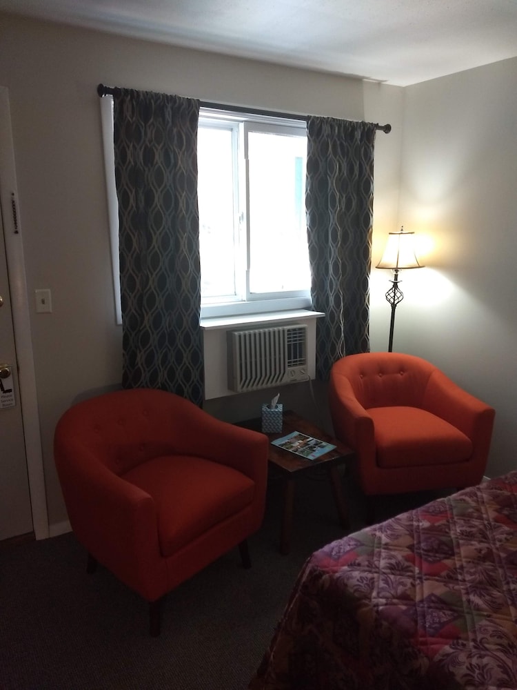 Standard Room photo 3