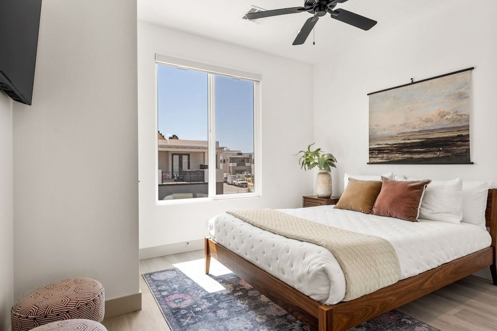 Standard Room, 2 Queen Beds (Walk-In Shower) - Photo 4