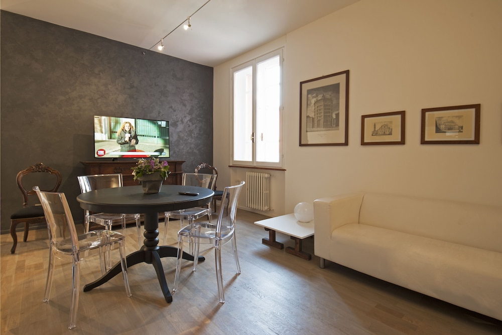 Deluxe Suite, 2 Bedrooms, Kitchen
