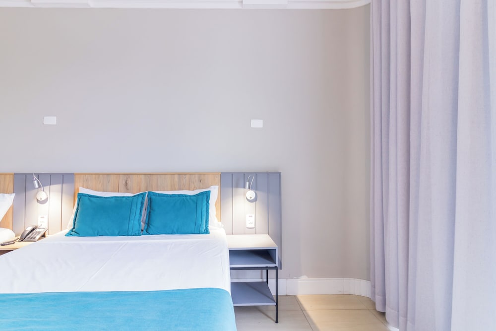 Superior Quadruple Room - Photo 6